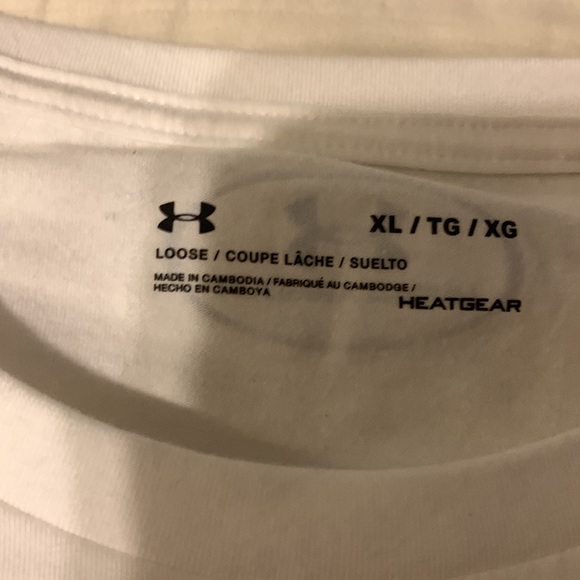 Under armour shirt - Picture 2 of 4